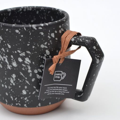 Splash Black White Chips Mug