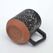 Splash Black White Chips Mug
